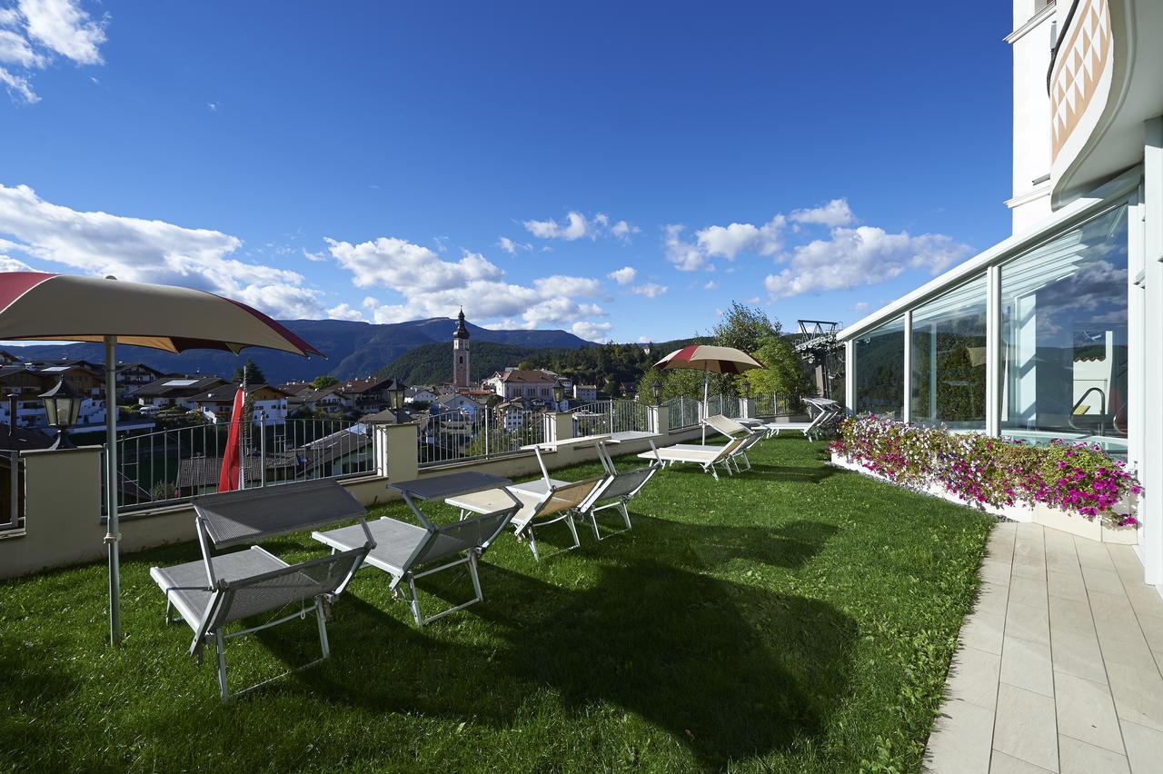 Parc Hotel Tyrol Kastelruth Buitenkant foto